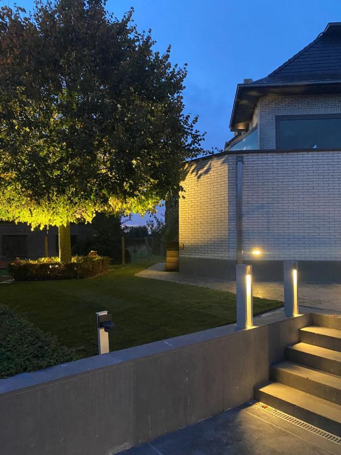 J And R Flanders Fields Holiday Homes Diksmuide Buitenkant foto