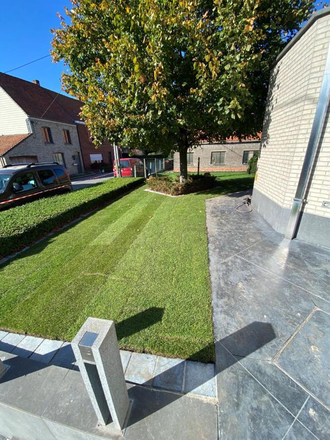 J And R Flanders Fields Holiday Homes Diksmuide Buitenkant foto