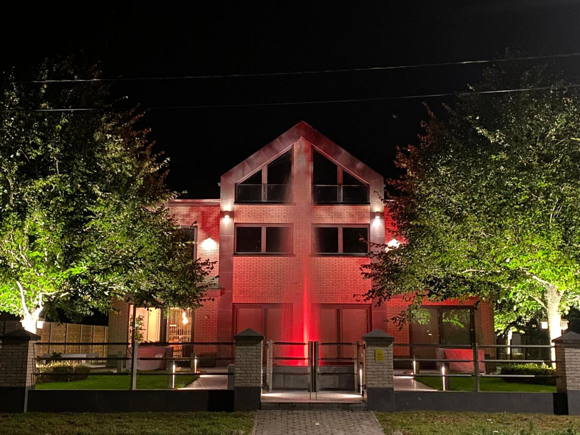J And R Flanders Fields Holiday Homes Diksmuide Buitenkant foto